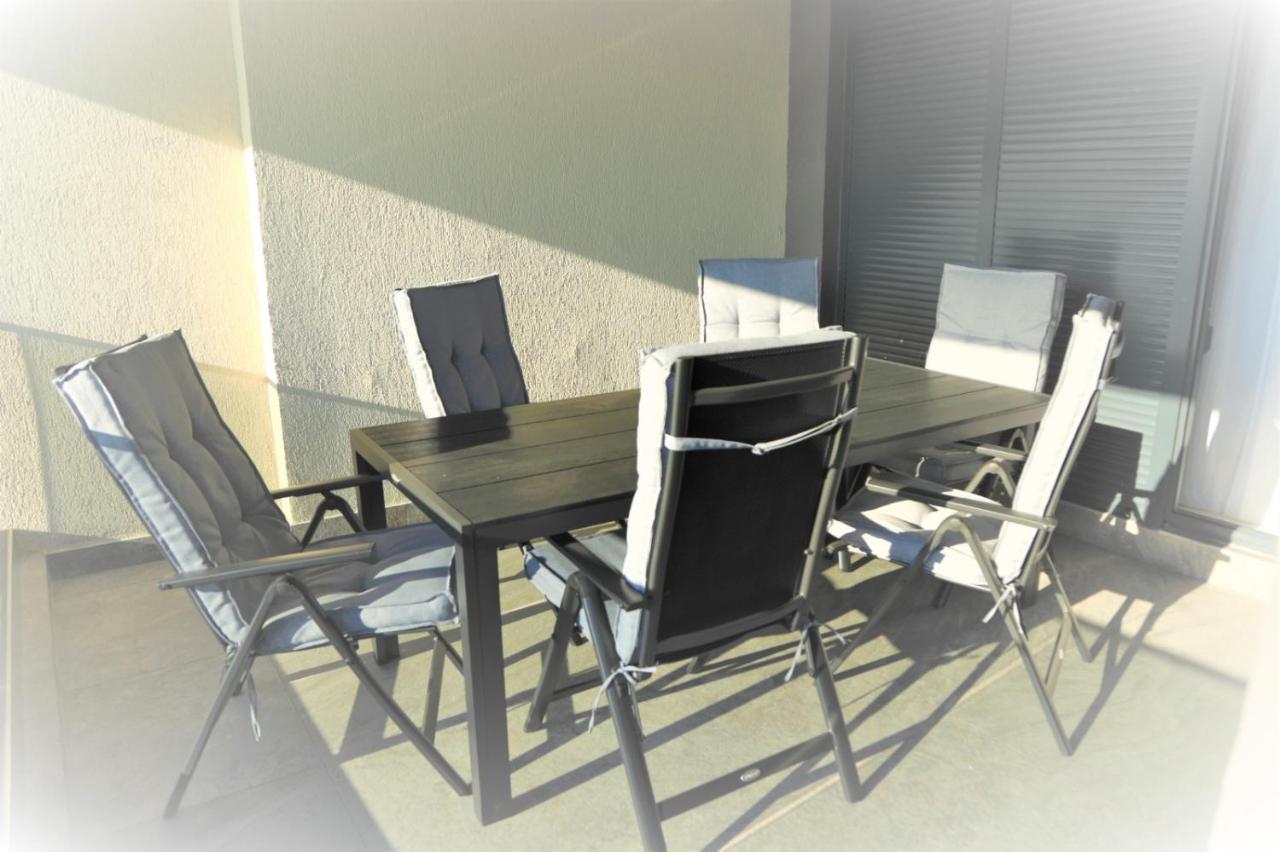 Enjoy Life Apartments テキルギオル エクステリア 写真